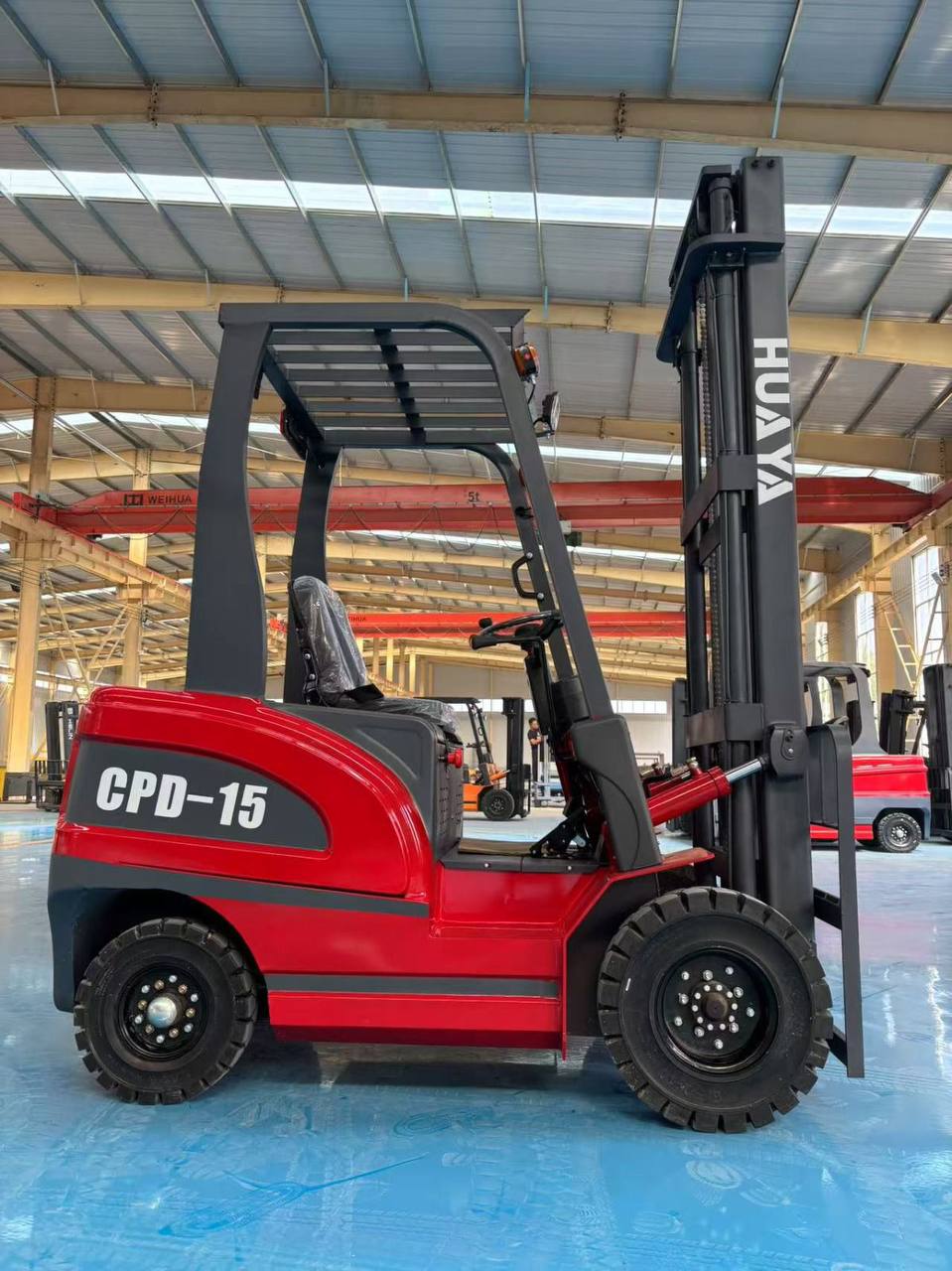 Кейс: Доставка вилочного погрузчика из Китая